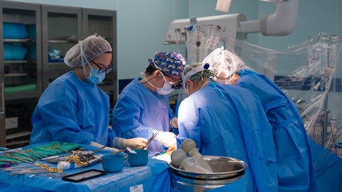  Chuyện chưa kể về ca đại phẫu con dâu hiến gan cứu mẹ chồng