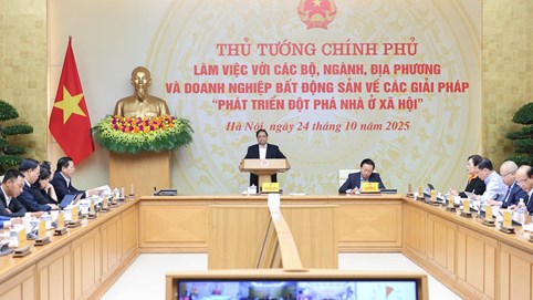 Thủ tướng: Triển khai chính sách về nhà ở xã hội phải thuận lợi nhất cho người mua nhà