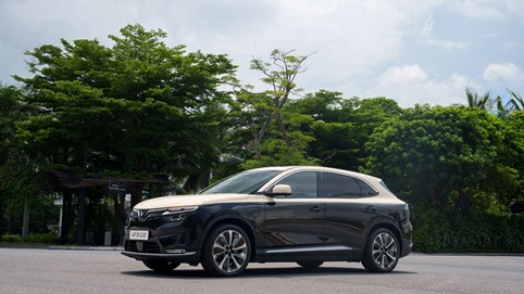 Phân khúc D-SUV ganh đua công nghệ, VinFast VF 8 nổi trội nhất nhờ nhiều tính năng chưa từng có