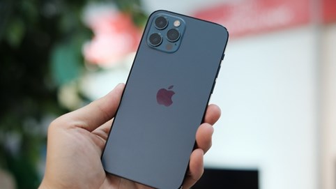 iPhone 12 Pro bán chạy hơn dự kiến của Apple