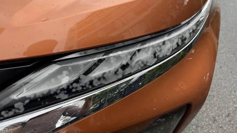 Cách xử lý khi đèn ô tô bị hấp hơi nước