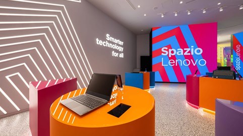 Hãng laptop lớn nhất thế giới lần đầu tụt giảm doanh thu sau 10 quý liên tiếp