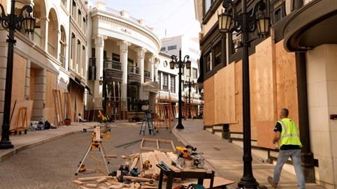 Doanh nghiệp Mỹ cấm nhân viên đi công tác trong tuần bầu cử