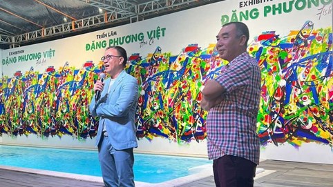 Câu chuyện làm văn hóa của 'Vua tiêu' Phan Minh Thông: Từ cú ‘like’ Facebook đến triển lãm 2/3 tranh bán hết sau 48 giờ