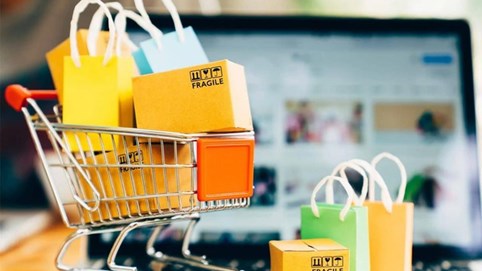 Sức mua suy giảm, các “đại gia” trên sàn chứng khoán “thất thu” từ bán sữa, bia, yến sào đến điện thoại, trang sức, ô tô