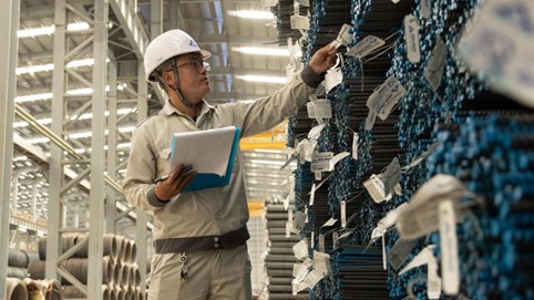 Sản lượng bán thép của Tập đoàn Hòa Phát tháng 10 đạt 492.000 tấn, giảm 42% so với cùng kỳ 