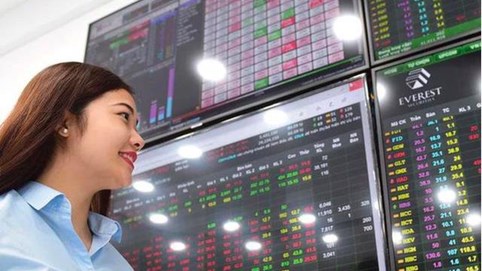 Góc nhìn CTCK: VN-Index có thể hướng lên 1.270 điểm, nhà đầu tư hạn chế 