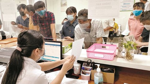 Mở rộng hỗ trợ người lao động gặp khó khăn do đại dịch Covid-19