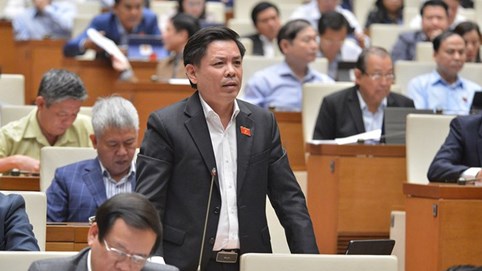 Luật Giao thông đường bộ sửa đổi: Lùi sang Quốc hội khóa 15 xem xét?