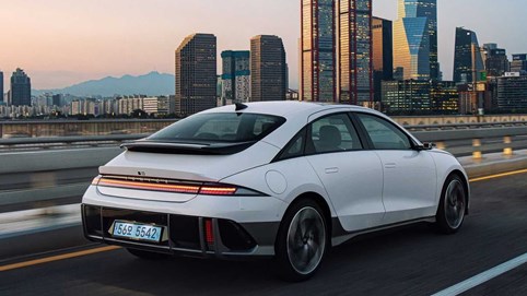 Xe điện Hyundai mới đạt điểm số tối đa trong các thử nghiệm an toàn