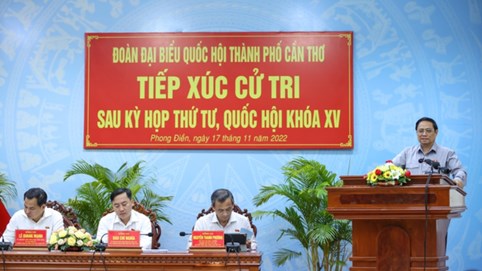 Thủ tướng: Nghiên cứu nới room tín dụng một cách hợp lý; miễn giảm phí, lệ phí cho doanh nghiệp