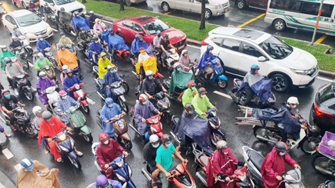 Có nên bỏ bảo hiểm bắt buộc với xe máy?