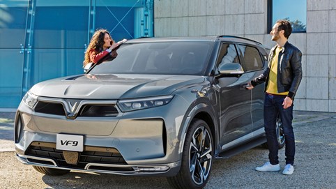 Vinfast sẽ xuất khẩu xe điện sang Mỹ ngày 25/11