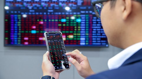 Minh bạch để nâng hạng chứng khoán