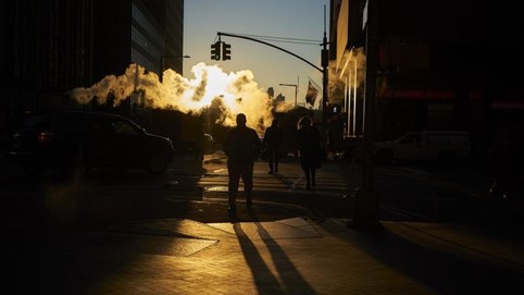 Đại dịch Covid-19 khiến nợ toàn cầu tăng vượt 272 nghìn tỷ USD