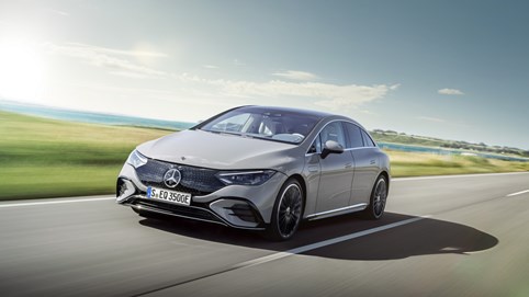 Mercedes thu phí người dùng nếu muốn xe chạy nhanh hơn