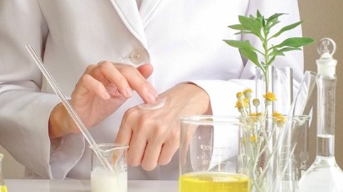 Khoảng trống pháp lý 'đóng băng' quyền kinh doanh hợp pháp của doanh nghiệp