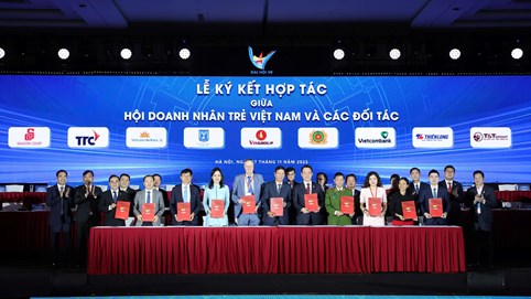 Tập đoàn T&T Group ký hợp tác chiến lược với Hội Doanh nhân trẻ Việt Nam