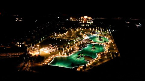 Hàng ngàn khách hàng có mặt tại sự kiện “Bừng sáng NovaWorld Ho Tram”