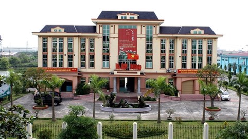 Trong vòng 2 ngày hơn 51% vốn điều lệ Armephaco (AMP) đã được đổi chủ