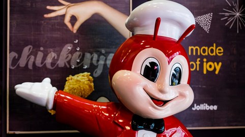 “Ông lớn” ngành đồ ăn nhanh Jollibee muốn bán cổ phần tại Highlands Coffee