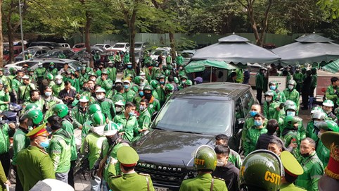 Grab và bí ẩn cổ đông người Việt nắm 51% vốn