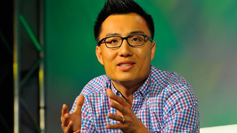 CEO đế chế ship đồ ăn 32 tỷ USD: 9 tuổi rửa bát, cắt cỏ thuê, vào McDonald’s cũng là điều xa xỉ