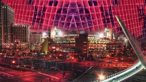 Nhà thiết kế Đỗ Trịnh Hoài Nam đưa áo dài dát vàng ra mắt tại Mỹ