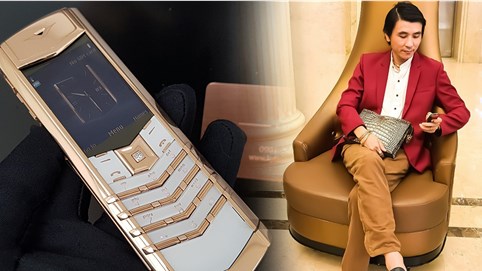 Phủ toàn bộ bằng 4 cây vàng nguyên khối, Vertu Signature S khiến mọi “dân chơi” ao ước