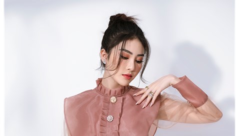 Touch - Rung động của nàng thơ 