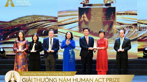 Quỹ Thiện Tâm được vinh danh hạng mục cao nhất trong lễ trao ‘Giải thưởng Hành động vì cộng đồng 2025’