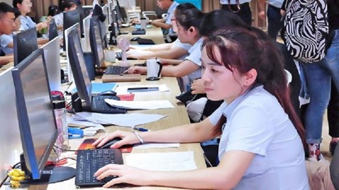 Công bố 4 thủ tục mới trong lĩnh vực Sở Giao dịch hàng hóa