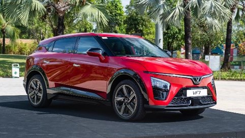 Giải mã lý do xe điện sẽ sớm soán ngôi xe xăng