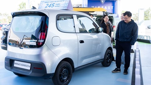 Minio Green lần đầu lăn bánh tại Vietnam Mobility Show 2025, người dùng sẵn sàng xuống tiền sau trải nghiệm thực tế