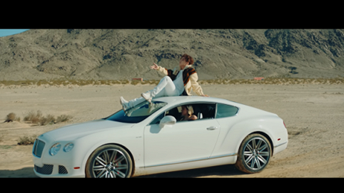 Sơn Tùng MT-P đem Bentley Continental GT Speed vào 'Hãy trao cho anh'