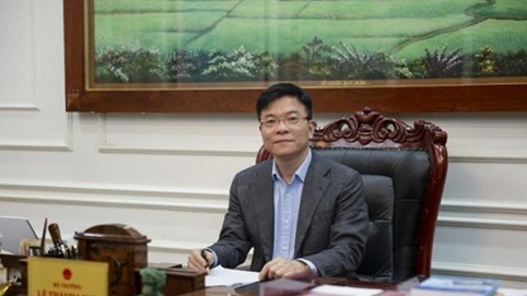 “Mong các thầy, cô giáo có nhiều đóng góp hơn nữa cho công tác đào tạo cán bộ pháp luật”