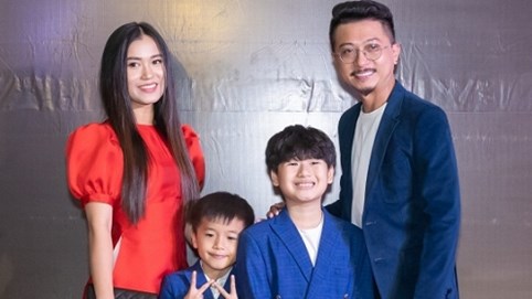 Vợ chồng Lâm Vỹ Dạ - Hứa Minh Đạt ra mắt dự án thiện nguyện trước thềm năm mới