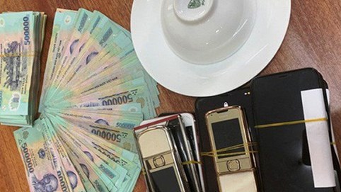 Liêp tiếp triệt phá 3 vụ đánh bạc lớn ngày Tết, thu giữ gần 400 triệu đồng