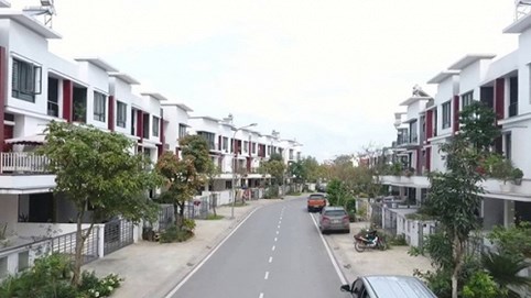 Vì sao giá nhà liền kề tại Hà Nội càng ngày càng đắt hơn biệt thự?