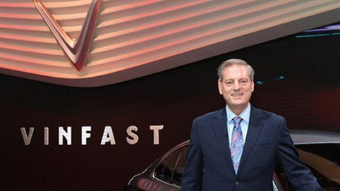 Ông James B.Deluca: Amazon mời tôi làm quản lý cấp cao, nhưng tôi từ chối để đầu quân cho VinFast