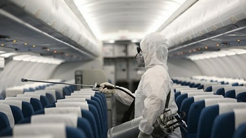 Tìm 5 người nhập cảnh cùng chuyển bay có khách Nhật nhiễm nCoV