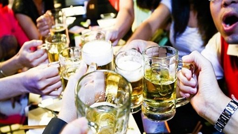 TP.HCM tiêu thụ khoảng 45 triệu lít bia vào dịp tết