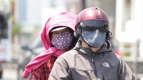 Nóng trong tuần: Nắng nóng “chưa từng có” tại Việt Nam lên báo Mỹ