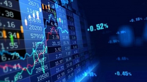 Thị trường bùng nổ, hàng loạt cổ phiếu rực tím giá trần