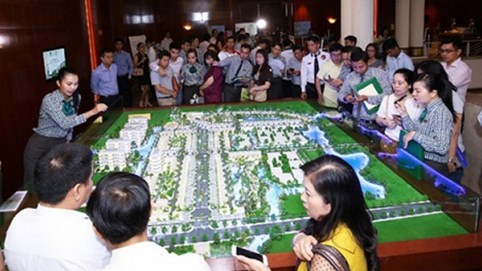 Doanh nghiệp BĐS “mất mùa” thưởng Tết