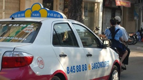 Công ty sở hữu thương hiệu Taxi Saigontourist bị yêu cầu mở thủ tục phá sản
