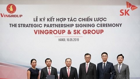 SK Group 'chốt' đầu tư 1 tỷ USD mua cổ phiếu của Vingroup