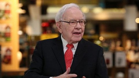Warren Buffett chỉ ra rằng hầu hết mọi người không thành công vì điều này