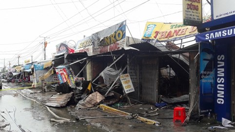 Kiên Giang: Cháy lớn, 3 bà cháu tử nạn