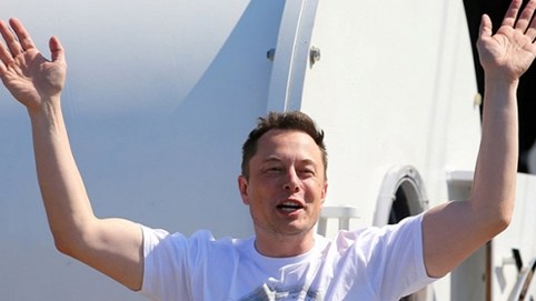 Kiếm tiền giỏi như Elon Musk: Bỏ túi 2,3 tỷ USD trong năm ngoái, 65 CEO được trả lương cao nhất thế giới cộng lại cũng không bằng!